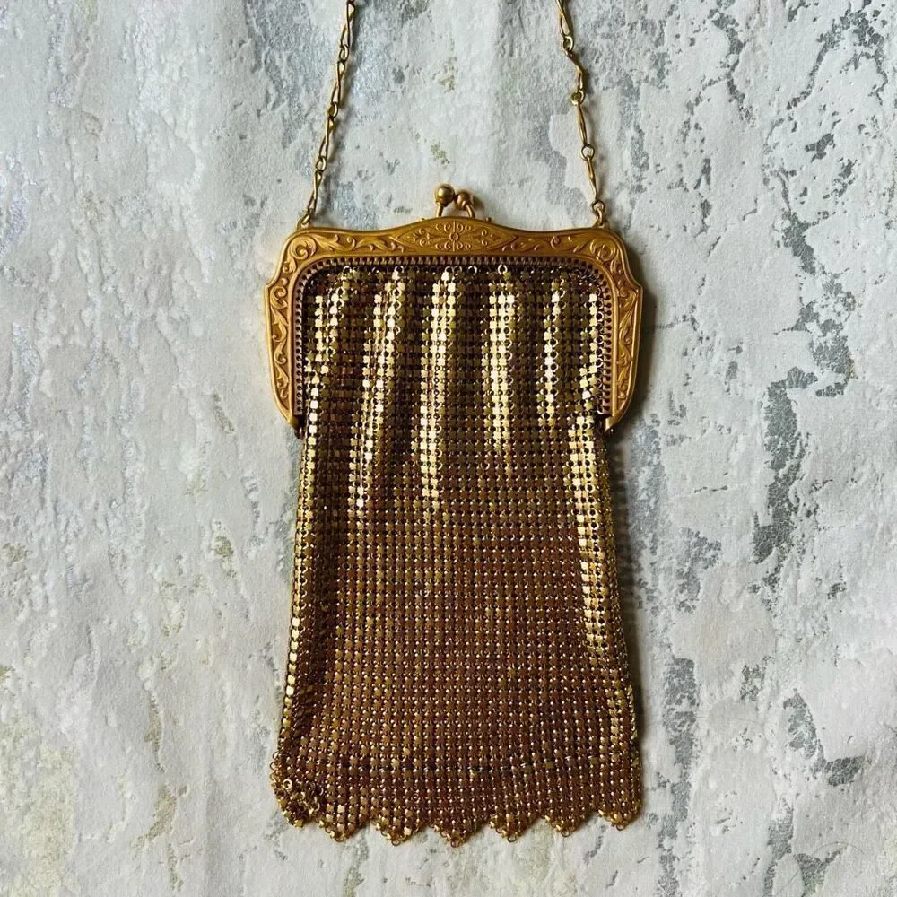 Whiting and Davis Art Deco Chain Mail Cigarette Holder Gatsby 1920s